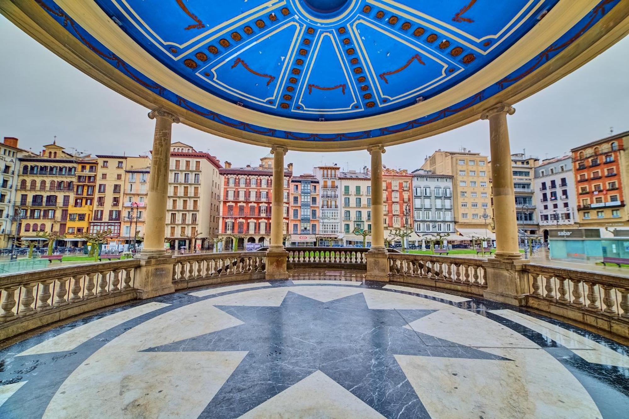 La Chapitela 7 By Clabao Apartment Pamplona Bagian luar foto
