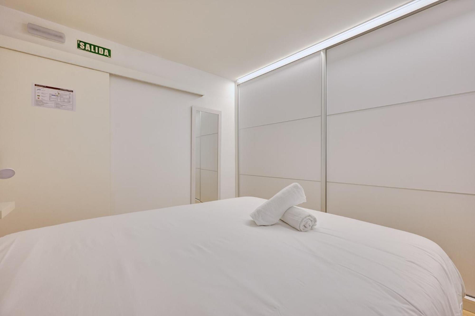La Chapitela 7 By Clabao Apartment Pamplona Bagian luar foto